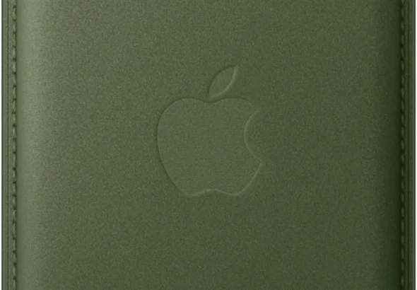 Apple iPhone MagSafe FineWoven Wallet in Moss