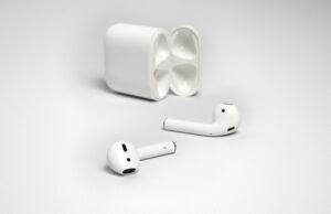 Best wireless earbuds for iPhone comparison Sony WF-1000XM6 Bose QuietComfort Ultra Beats Fit Pro