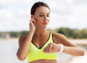 Best wireless earbuds for running comparison Beats Fit Pro JBL Endurance Peak 3 Shokz OpenRun Pro 2